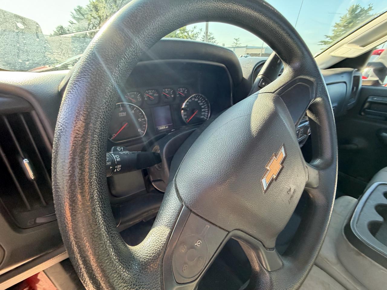 Chevrolet Silverado 1500 2WD Reg Cab 133.0" Work Truck w/1WT 2014