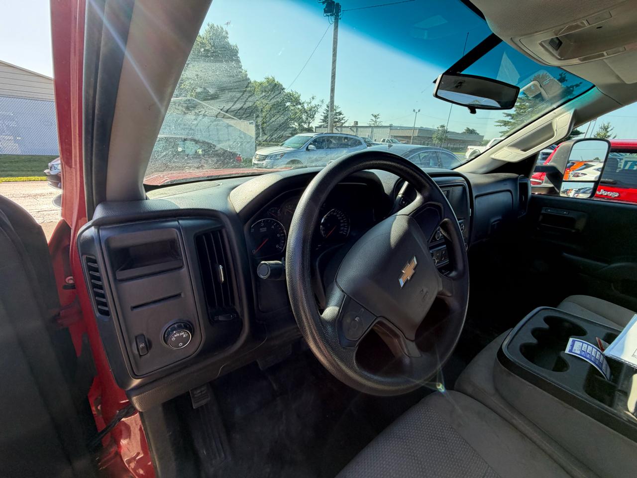Chevrolet Silverado 1500 2WD Reg Cab 133.0" Work Truck w/1WT 2014
