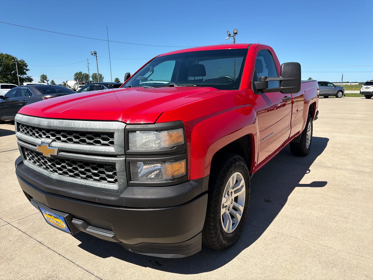 Chevrolet Silverado 1500 2WD Reg Cab 133.0" Work Truck w/1WT 2014