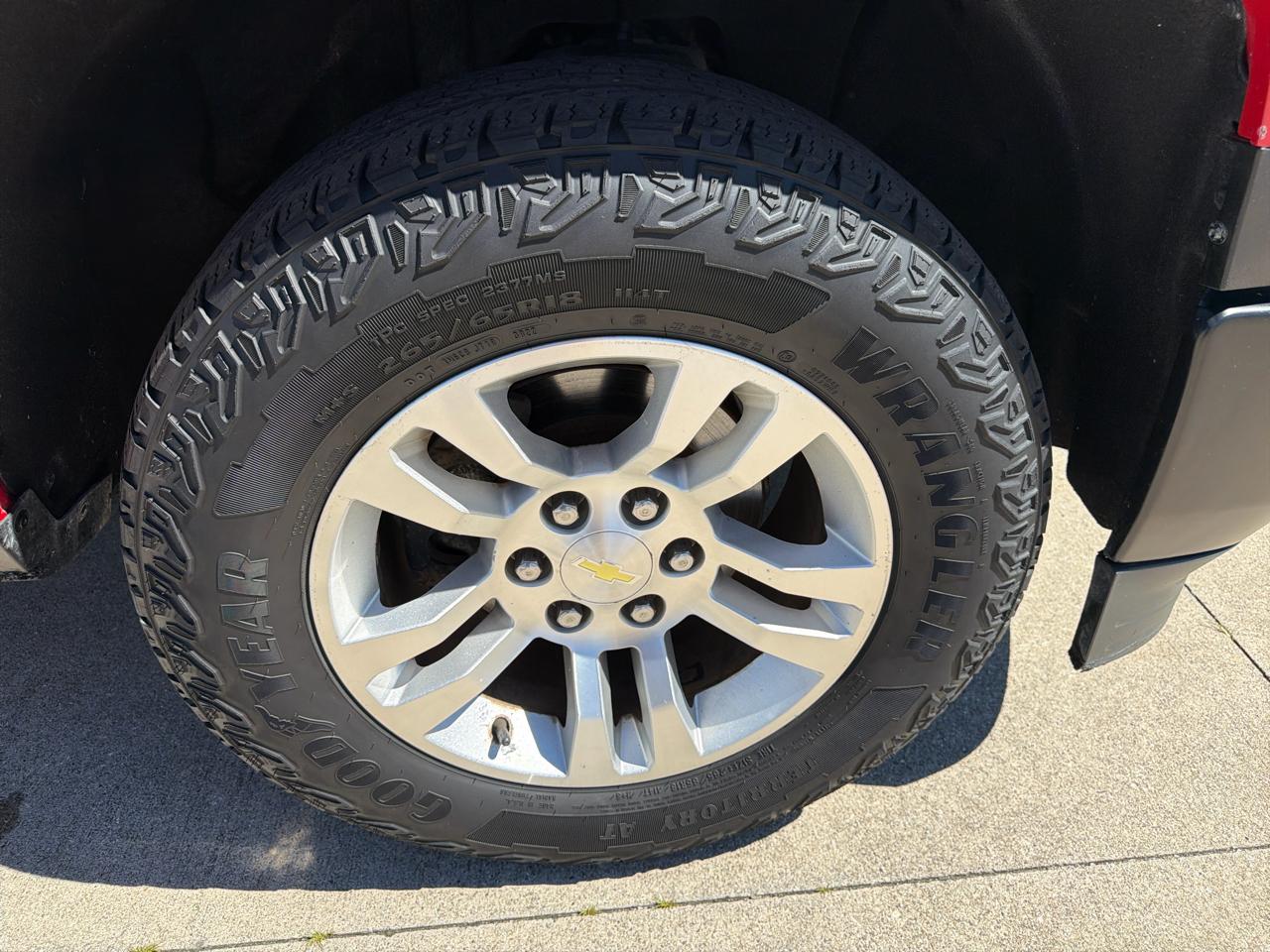 Chevrolet Silverado 1500 2WD Reg Cab 133.0" Work Truck w/1WT 2014