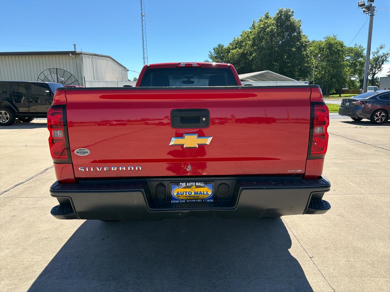 Chevrolet Silverado 1500 2WD Reg Cab 133.0" Work Truck w/1WT 2014
