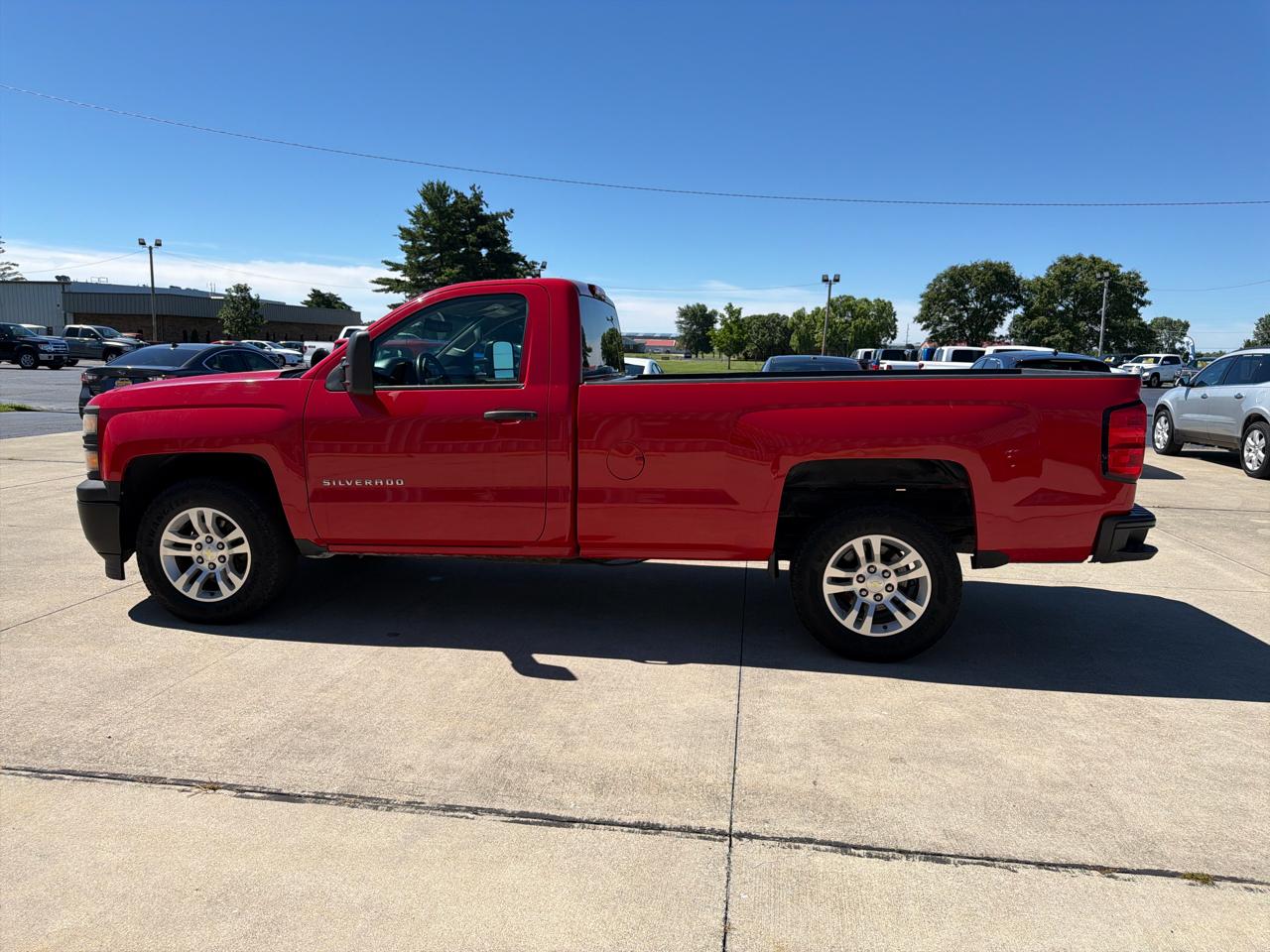 Chevrolet Silverado 1500 2WD Reg Cab 133.0" Work Truck w/1WT 2014
