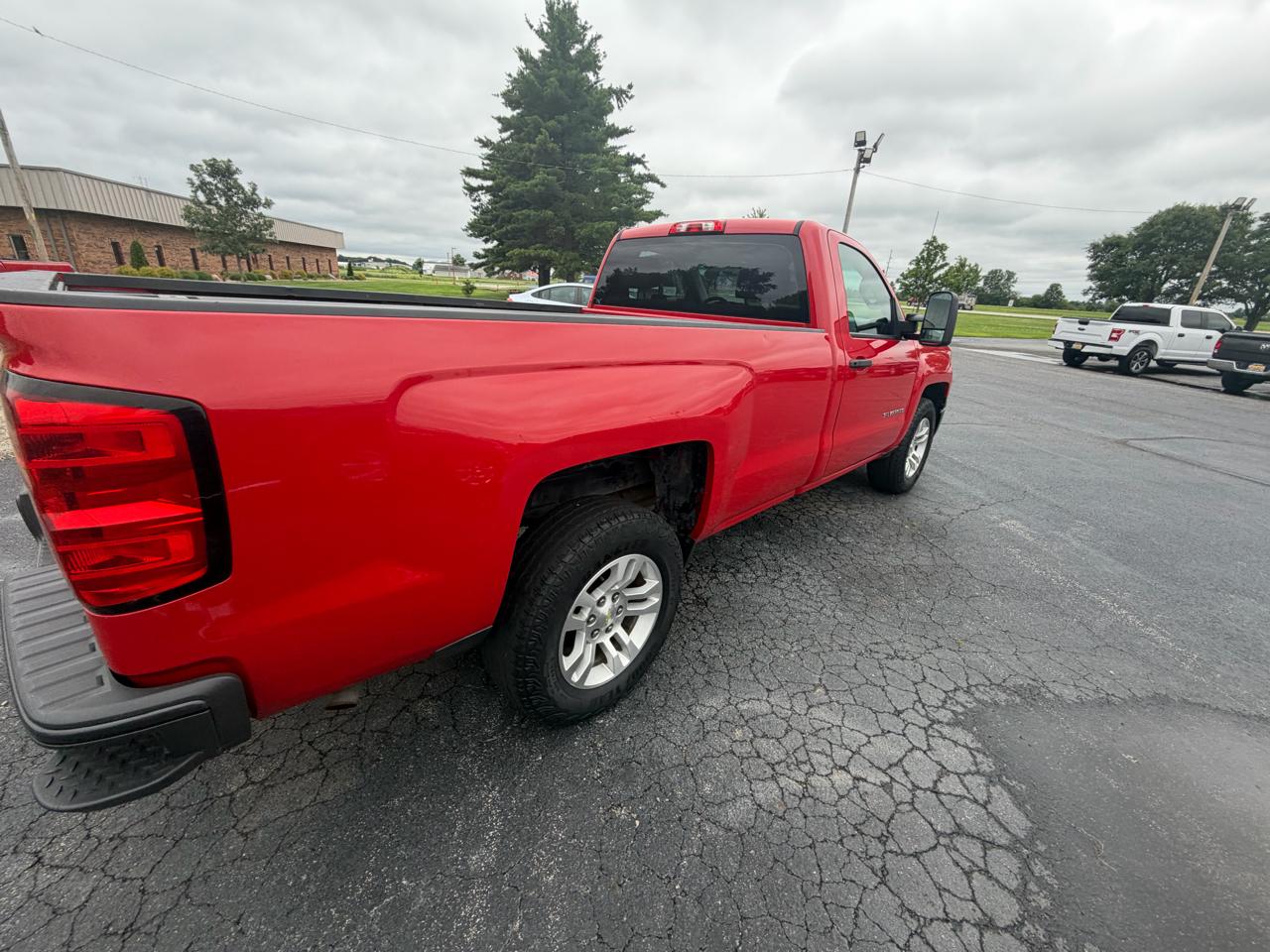 Chevrolet Silverado 1500 2WD Reg Cab 133.0" Work Truck w/1WT 2014
