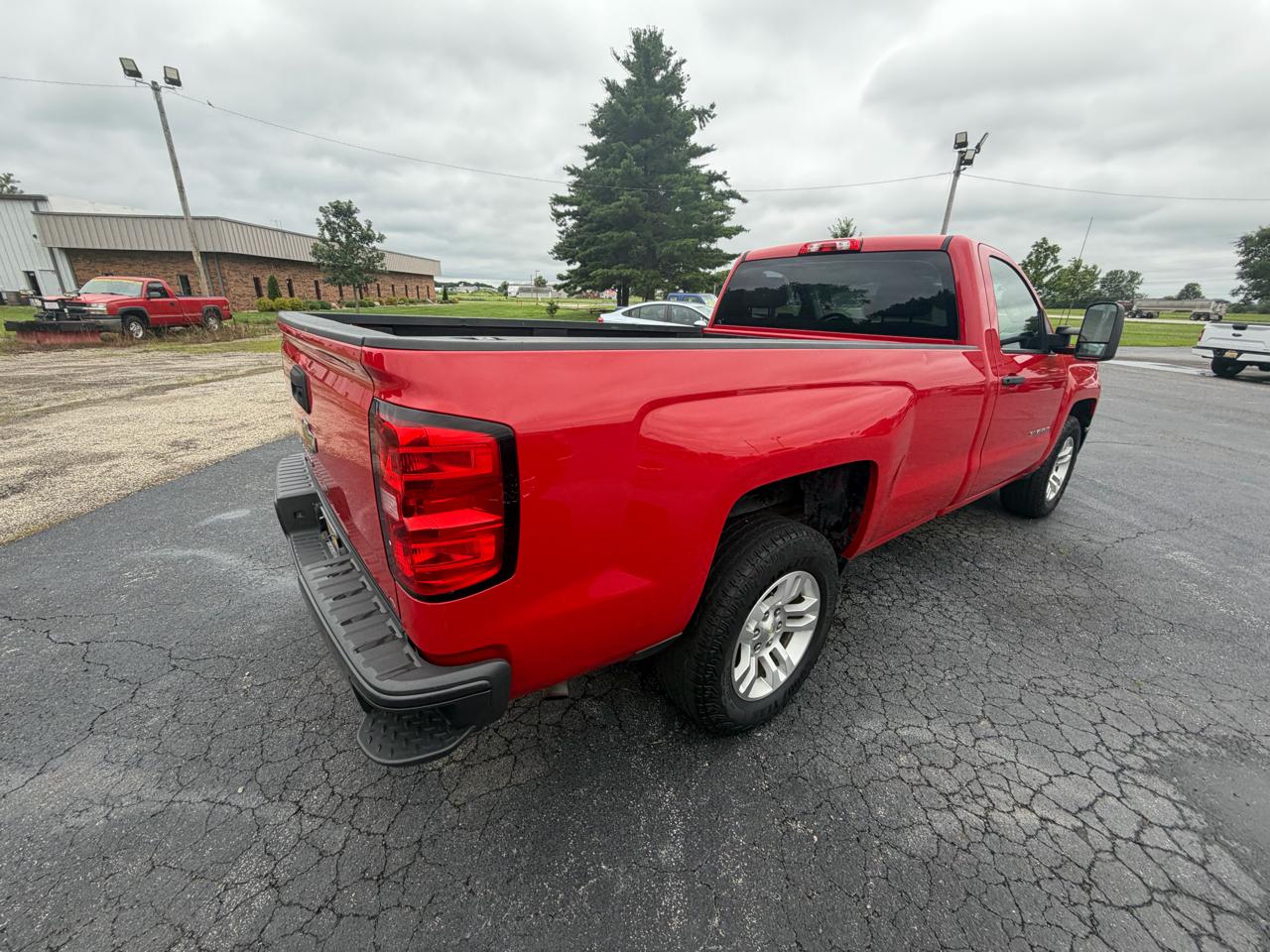 Chevrolet Silverado 1500 2WD Reg Cab 133.0" Work Truck w/1WT 2014