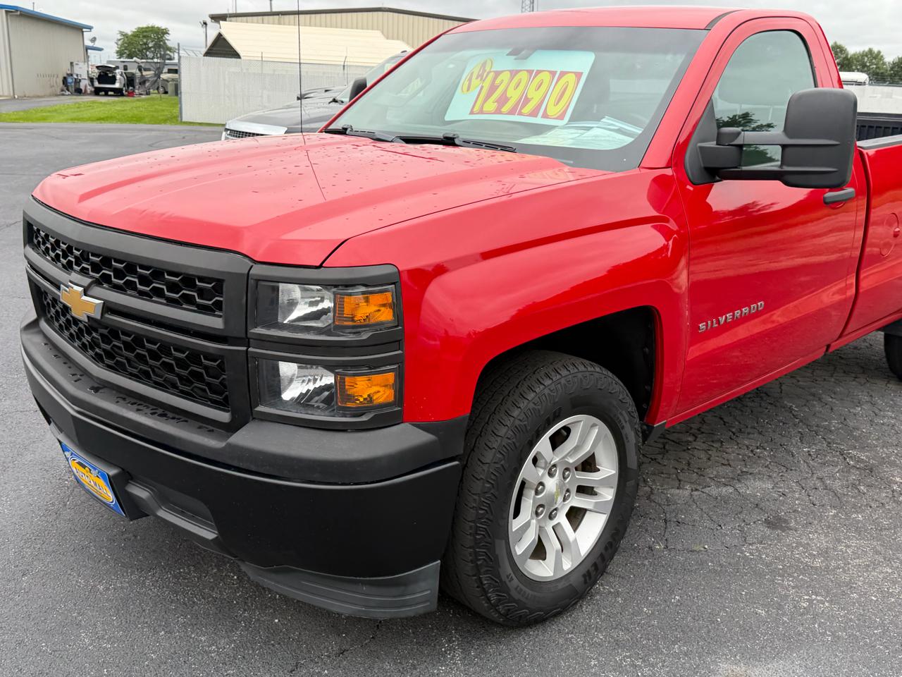 Chevrolet Silverado 1500 2WD Reg Cab 133.0" Work Truck w/1WT 2014