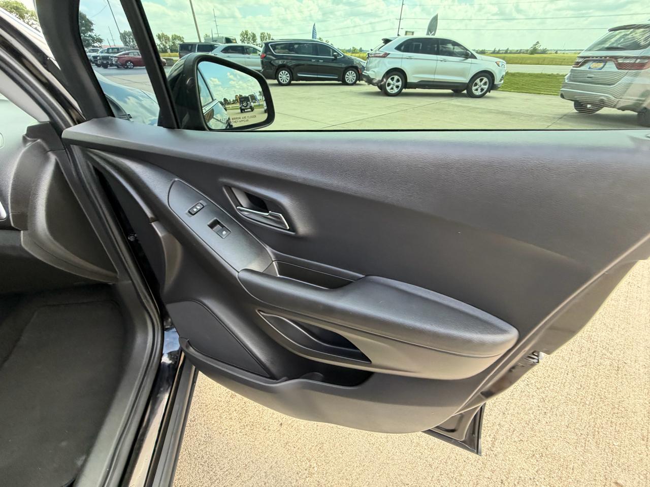 Chevrolet Trax FWD 4dr LT 2019