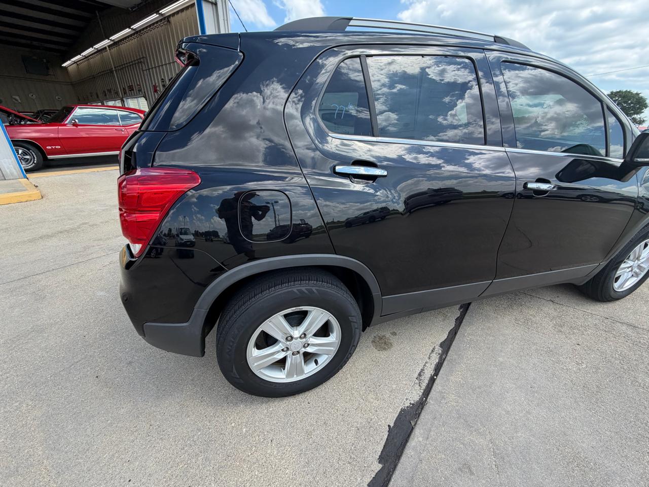 Chevrolet Trax FWD 4dr LT 2019