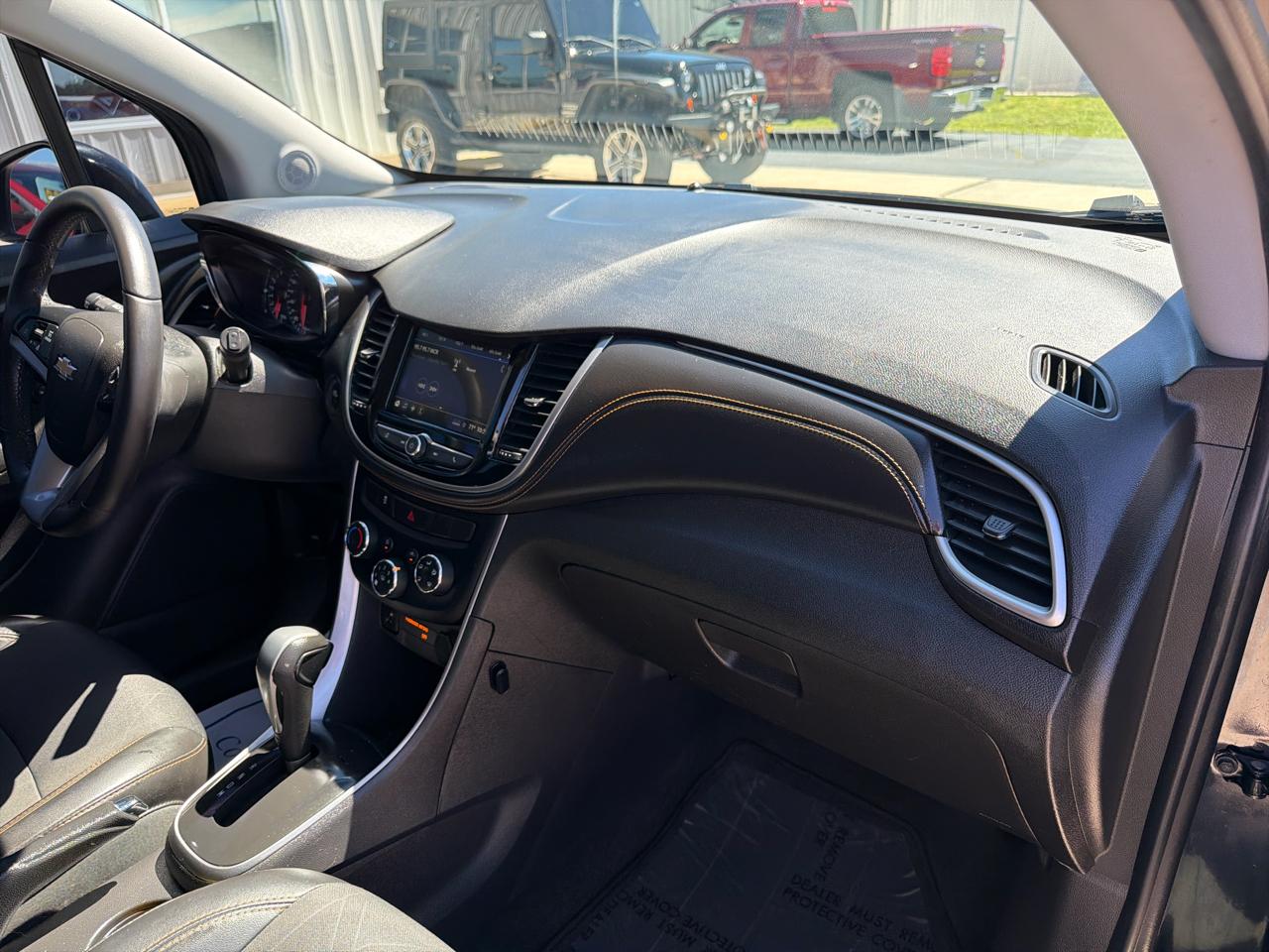 Chevrolet Trax FWD 4dr LT 2019
