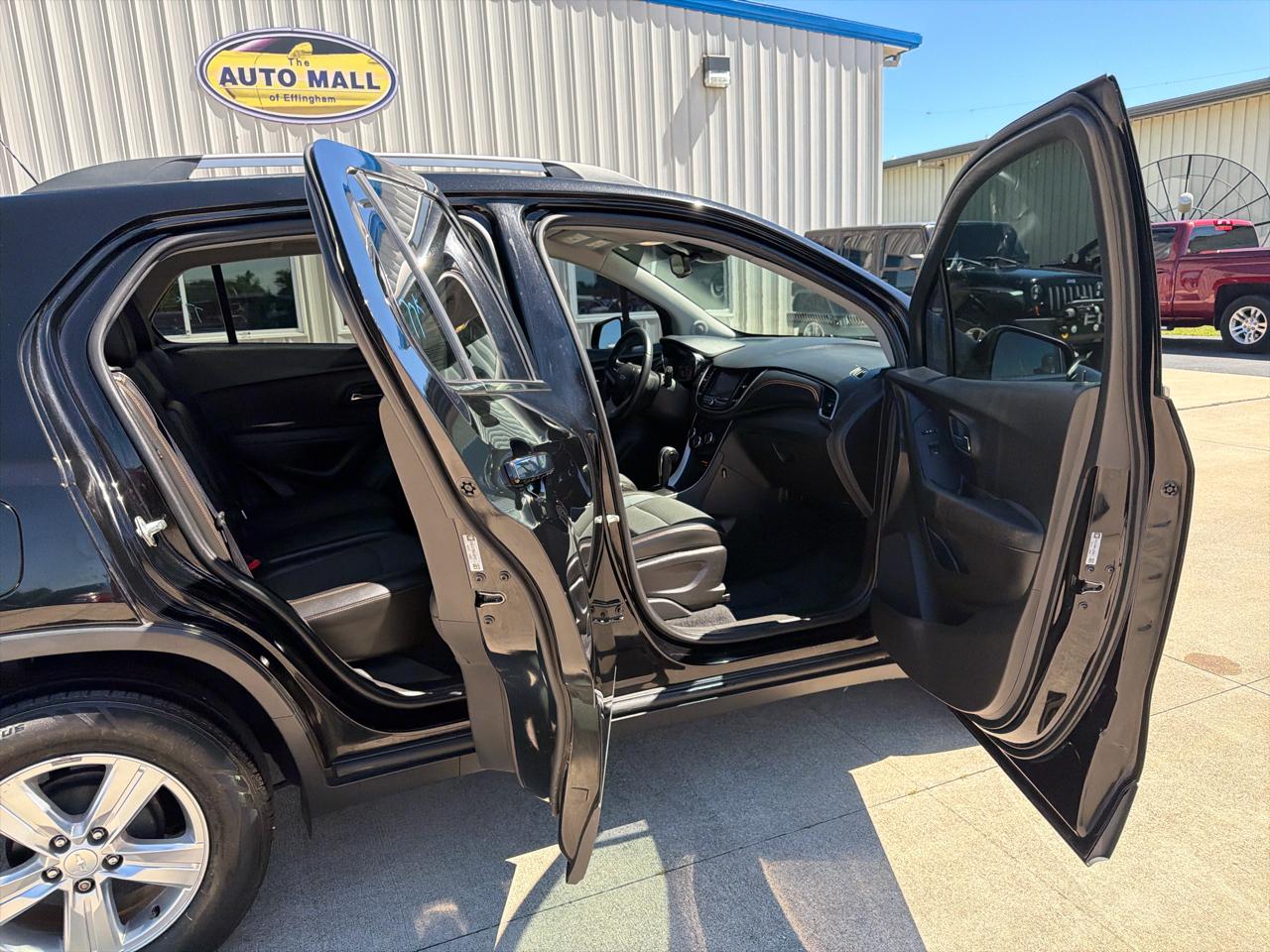 Chevrolet Trax FWD 4dr LT 2019