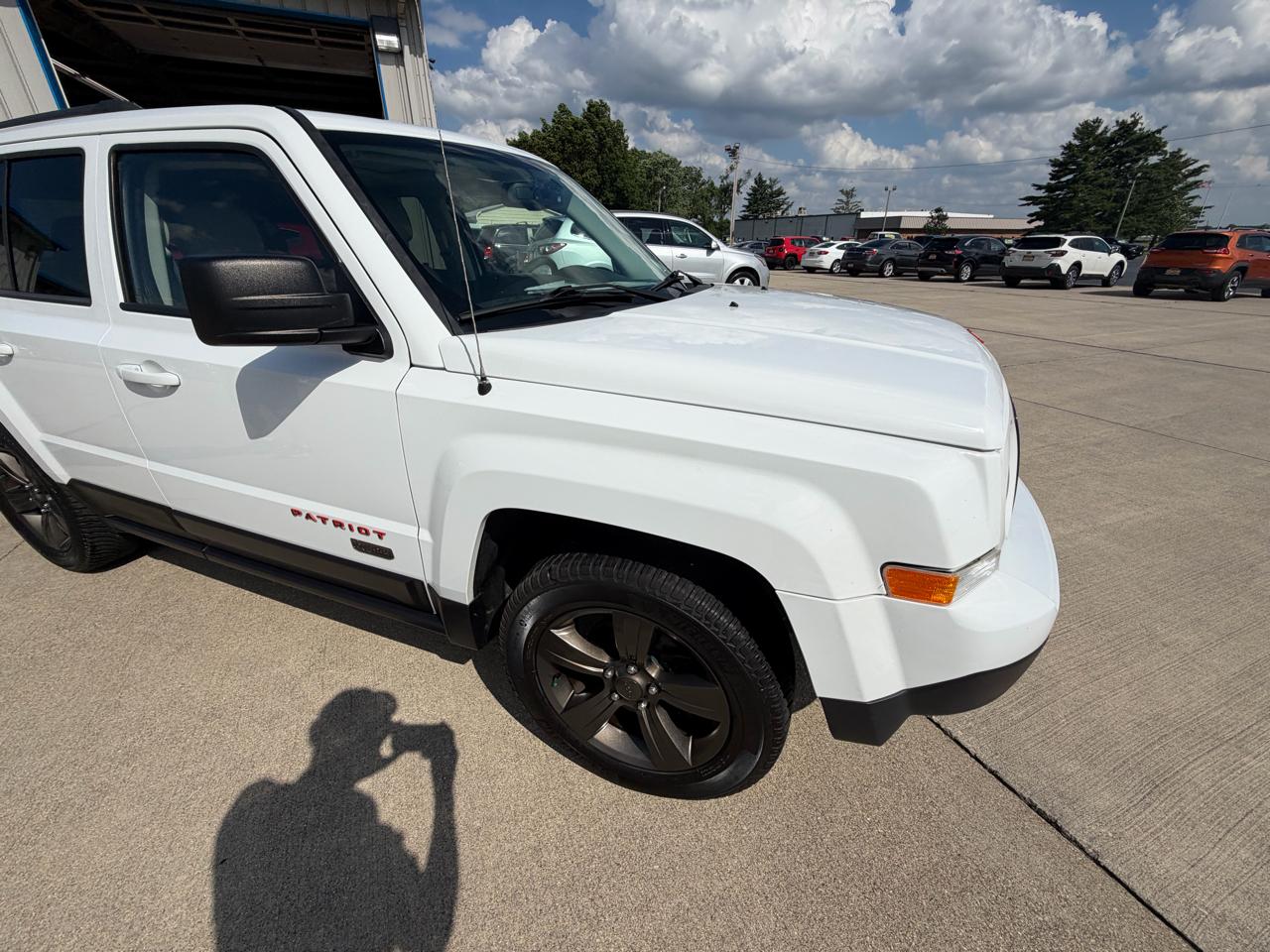 Jeep Patriot FWD 4dr 75th Anniversary 2016
