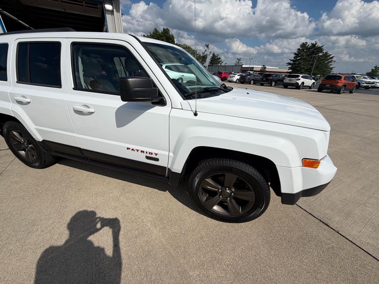 Jeep Patriot FWD 4dr 75th Anniversary 2016