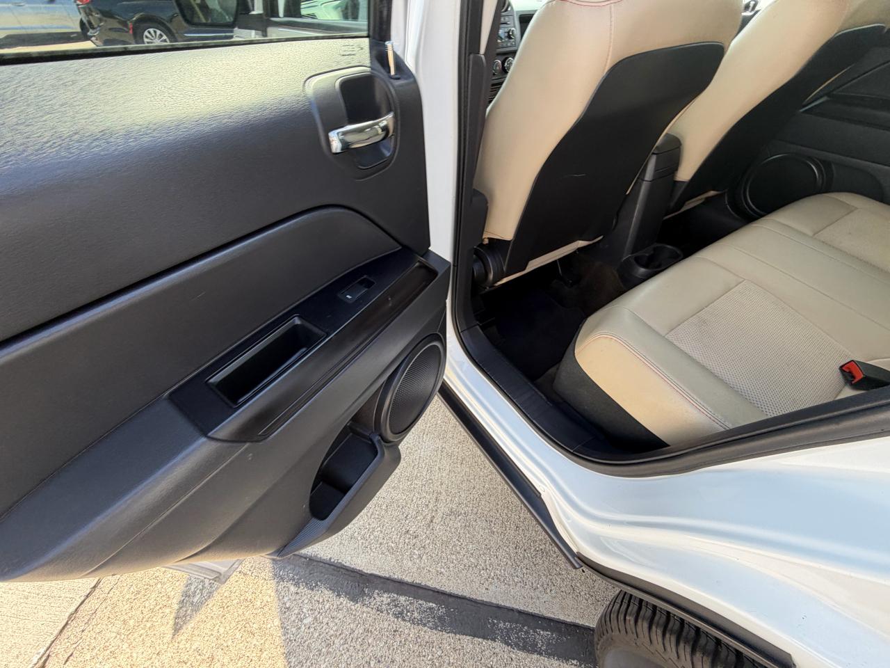 Jeep Patriot FWD 4dr 75th Anniversary 2016