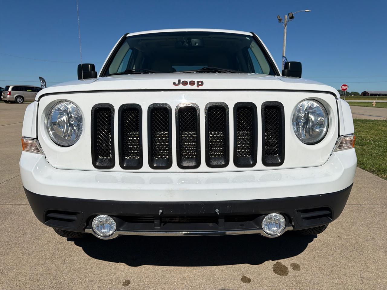 Jeep Patriot FWD 4dr 75th Anniversary 2016