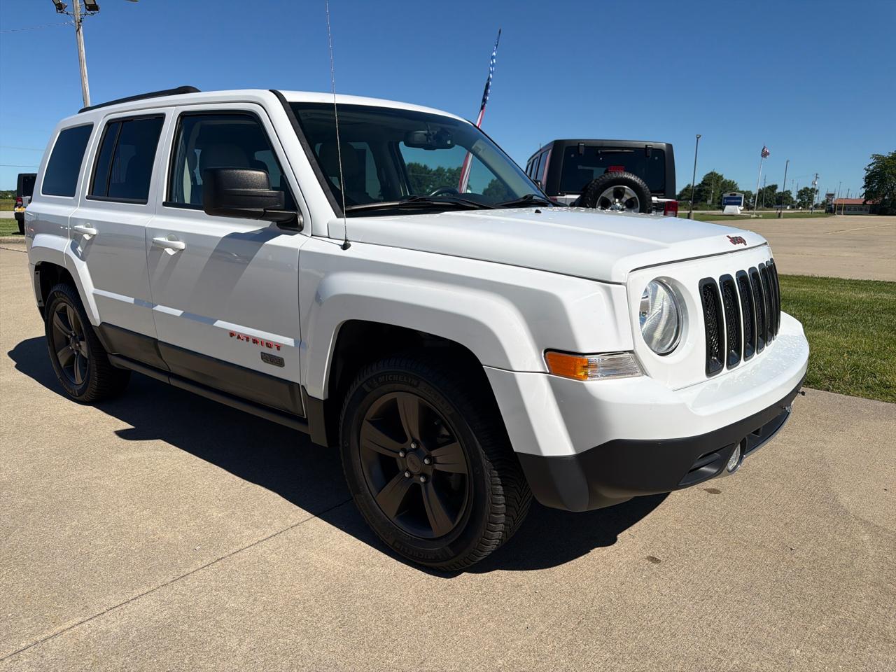 Jeep Patriot FWD 4dr 75th Anniversary 2016