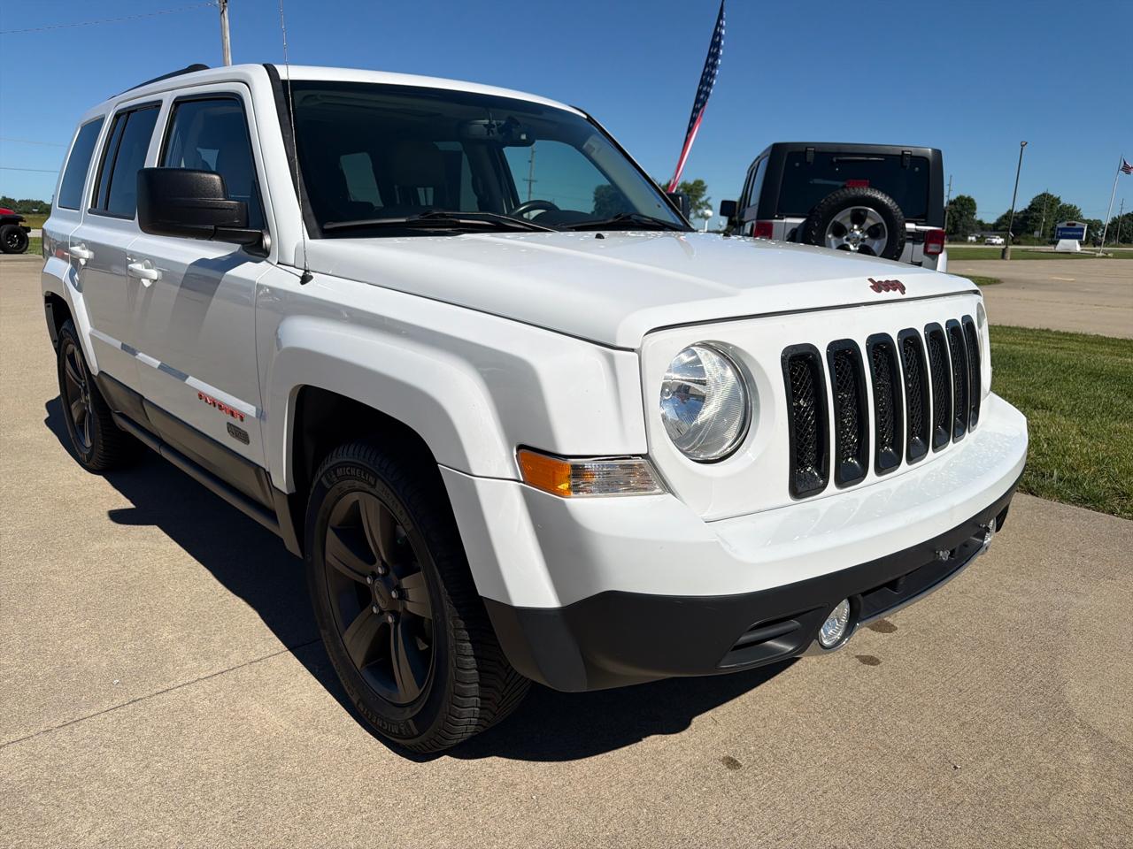 Jeep Patriot FWD 4dr 75th Anniversary 2016