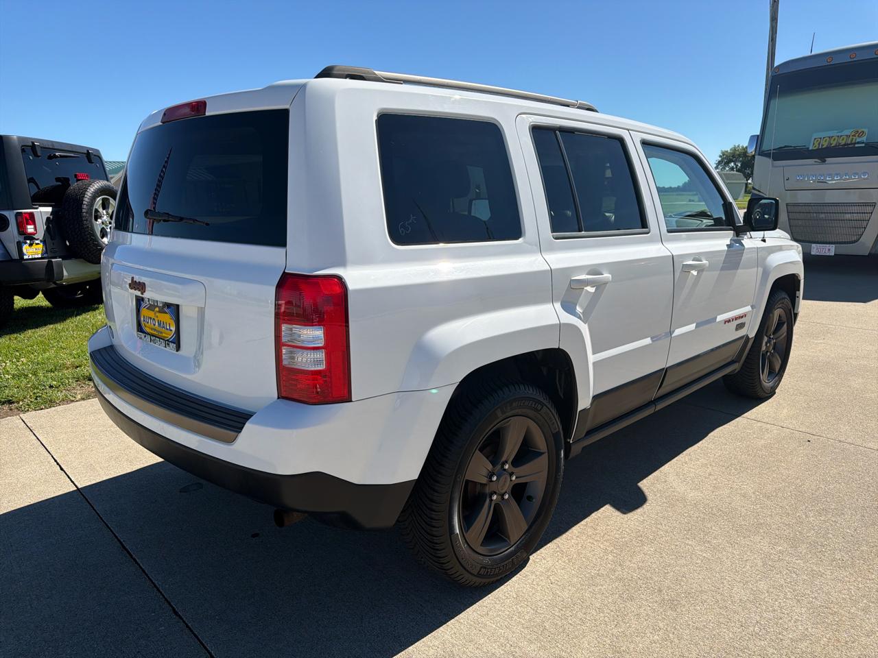 Jeep Patriot FWD 4dr 75th Anniversary 2016