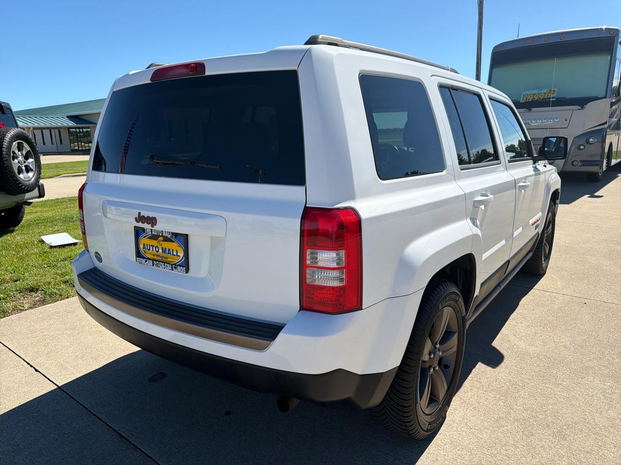 Jeep Patriot FWD 4dr 75th Anniversary 2016