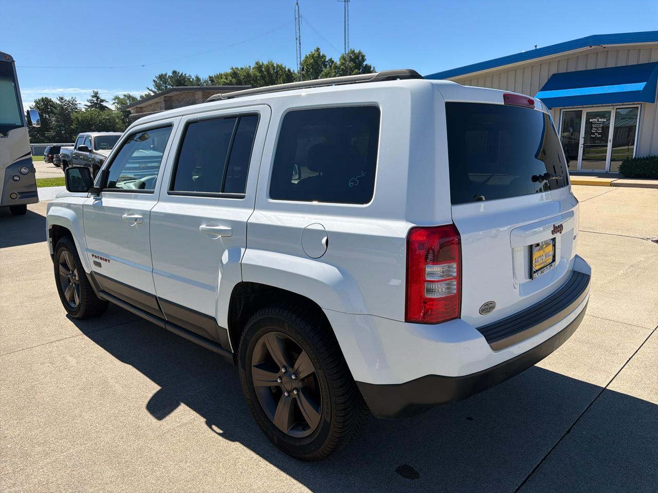 Jeep Patriot FWD 4dr 75th Anniversary 2016