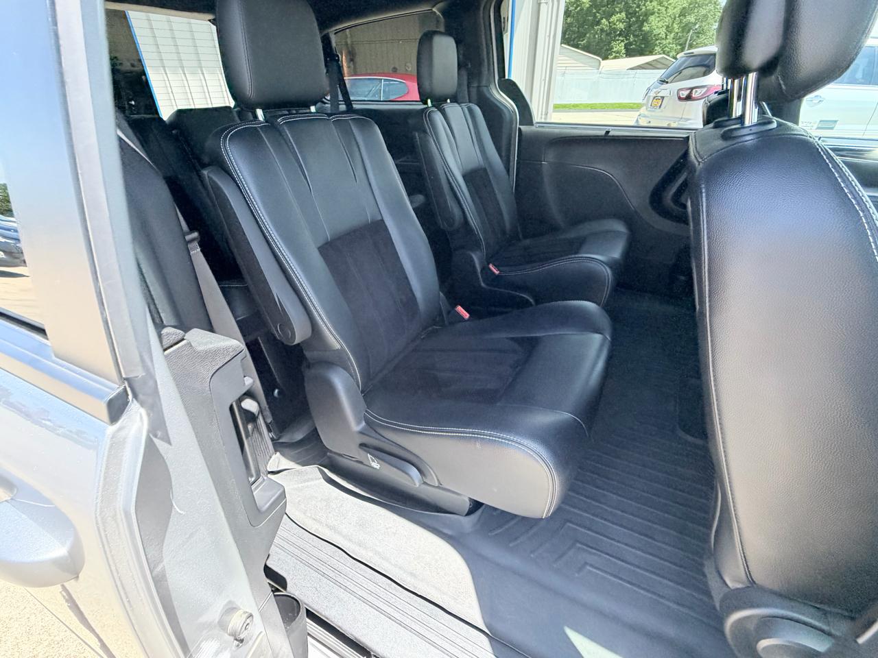 Dodge Grand Caravan SXT Wagon 2019