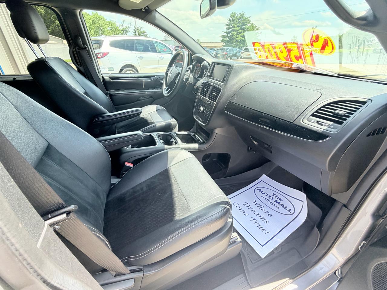Dodge Grand Caravan SXT Wagon 2019