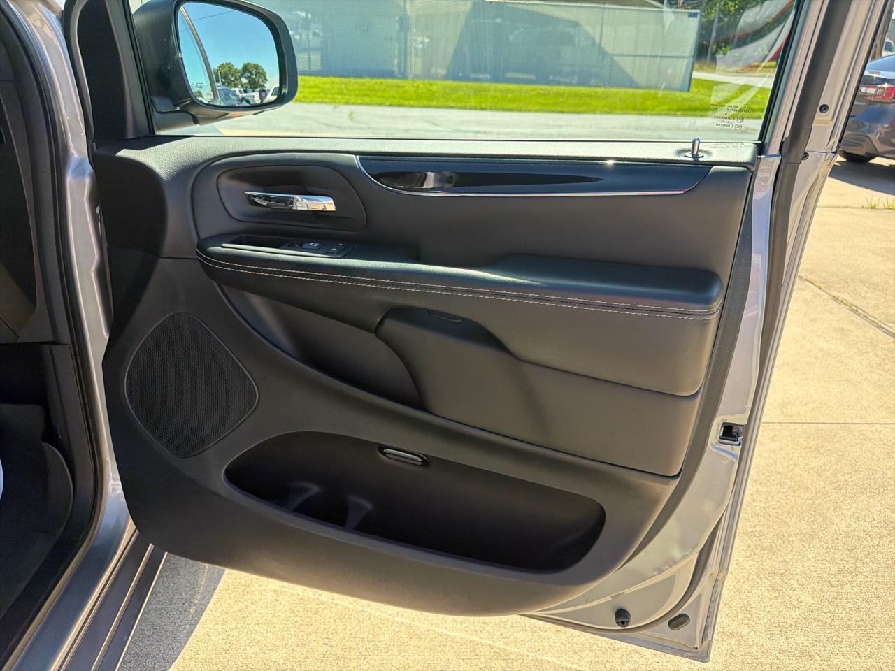 Dodge Grand Caravan SXT Wagon 2019
