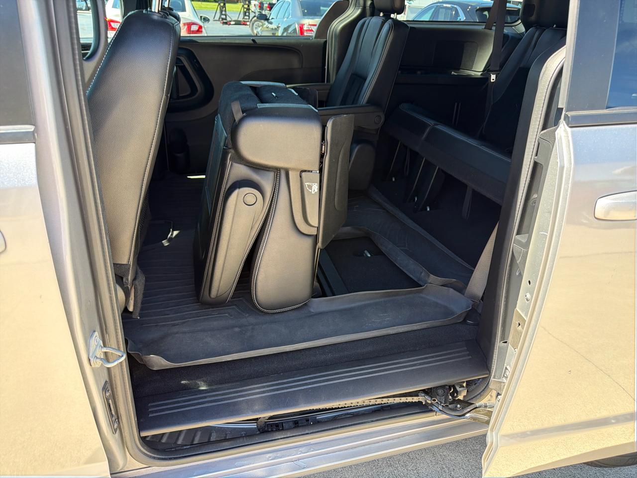 Dodge Grand Caravan SXT Wagon 2019