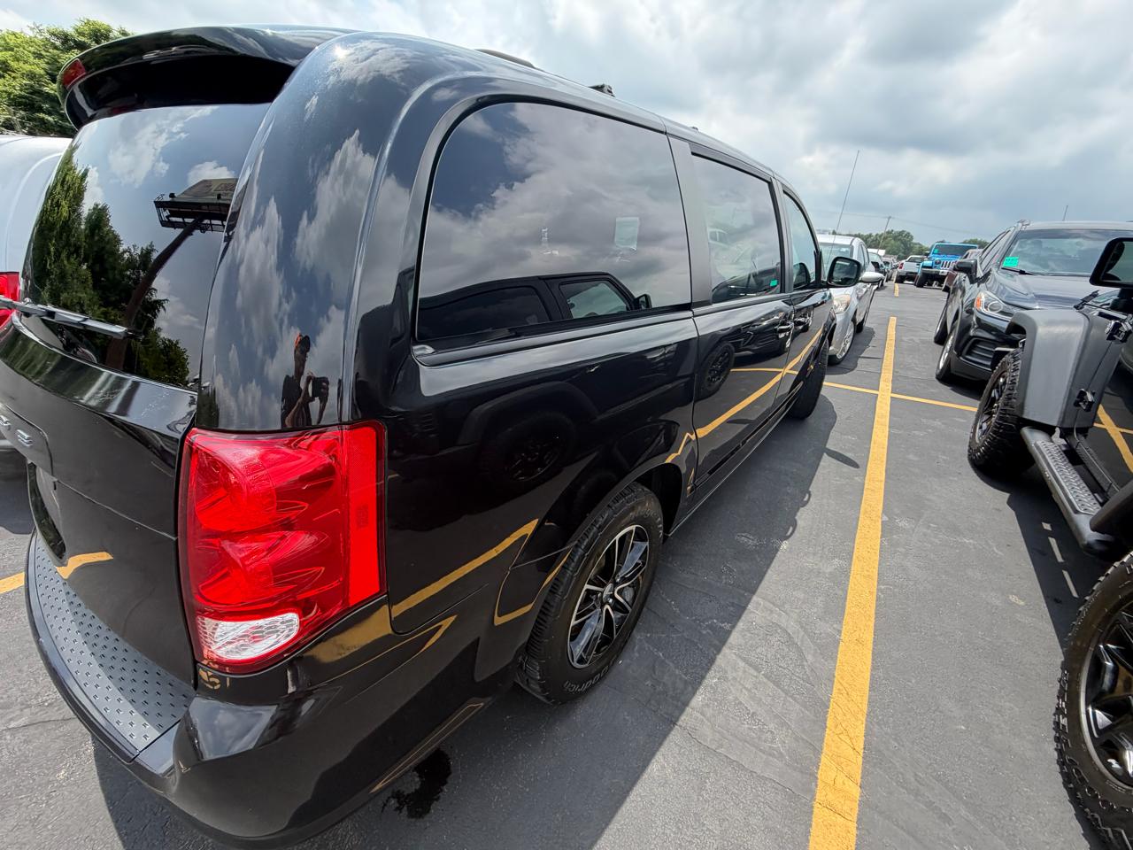 Dodge Grand Caravan SXT Wagon 2018