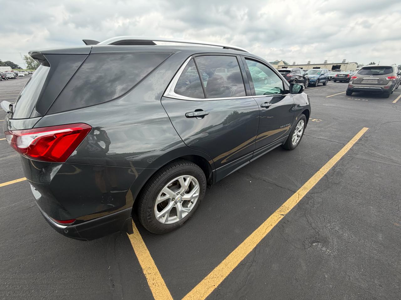 Chevrolet Equinox AWD 4dr LT w/2LT 2019