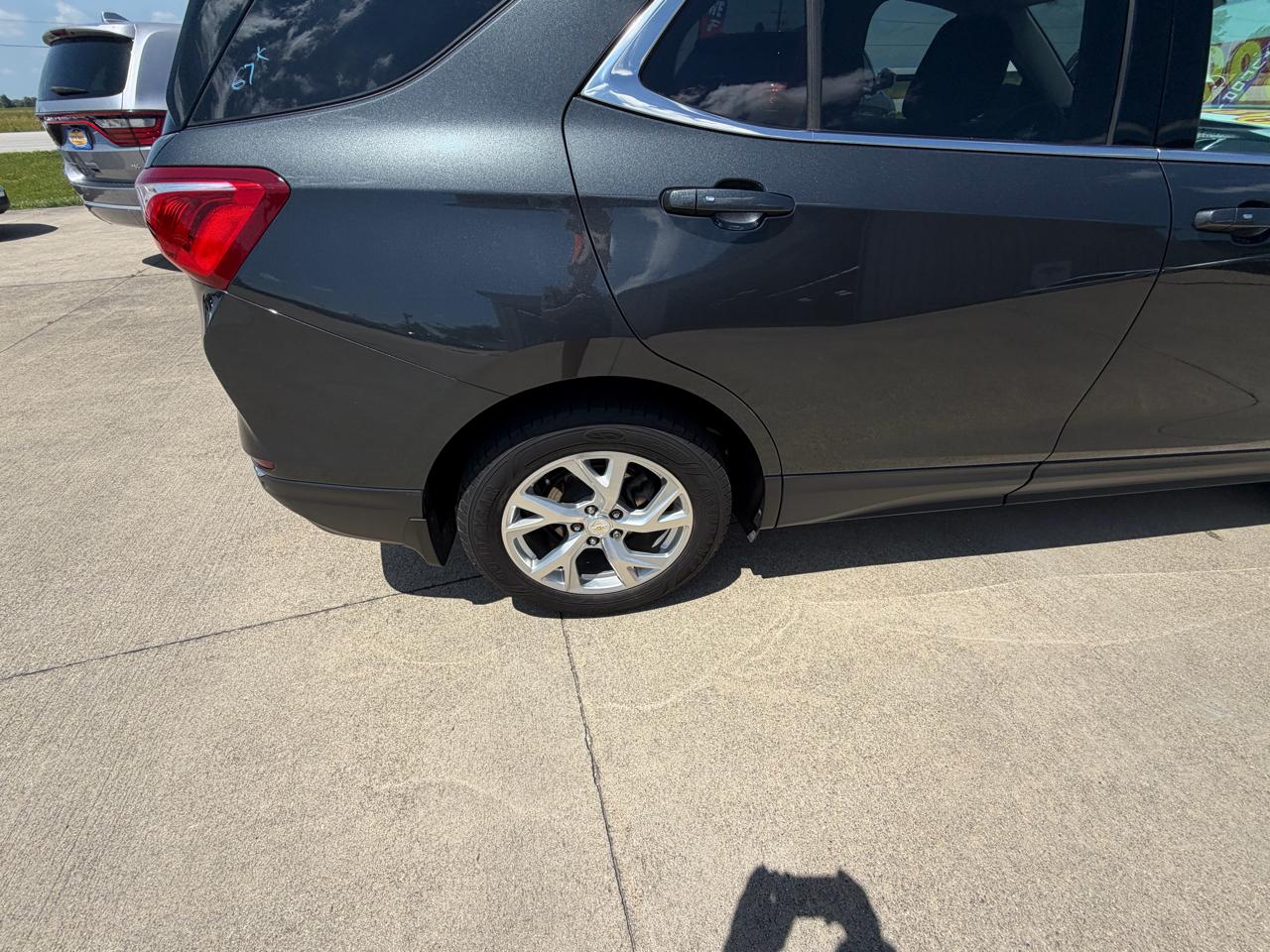 Chevrolet Equinox AWD 4dr LT w/2LT 2019