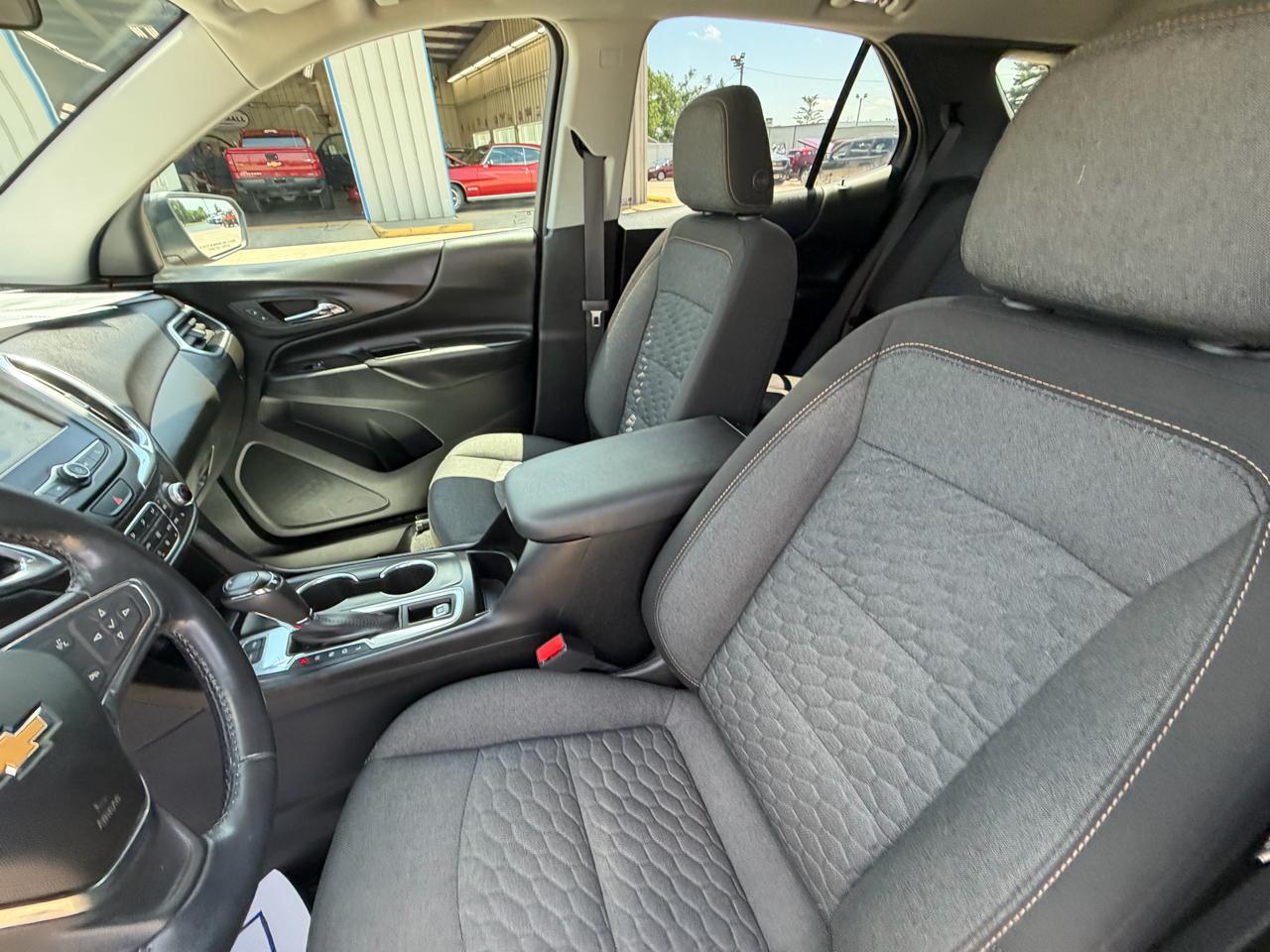 Chevrolet Equinox AWD 4dr LT w/2LT 2019