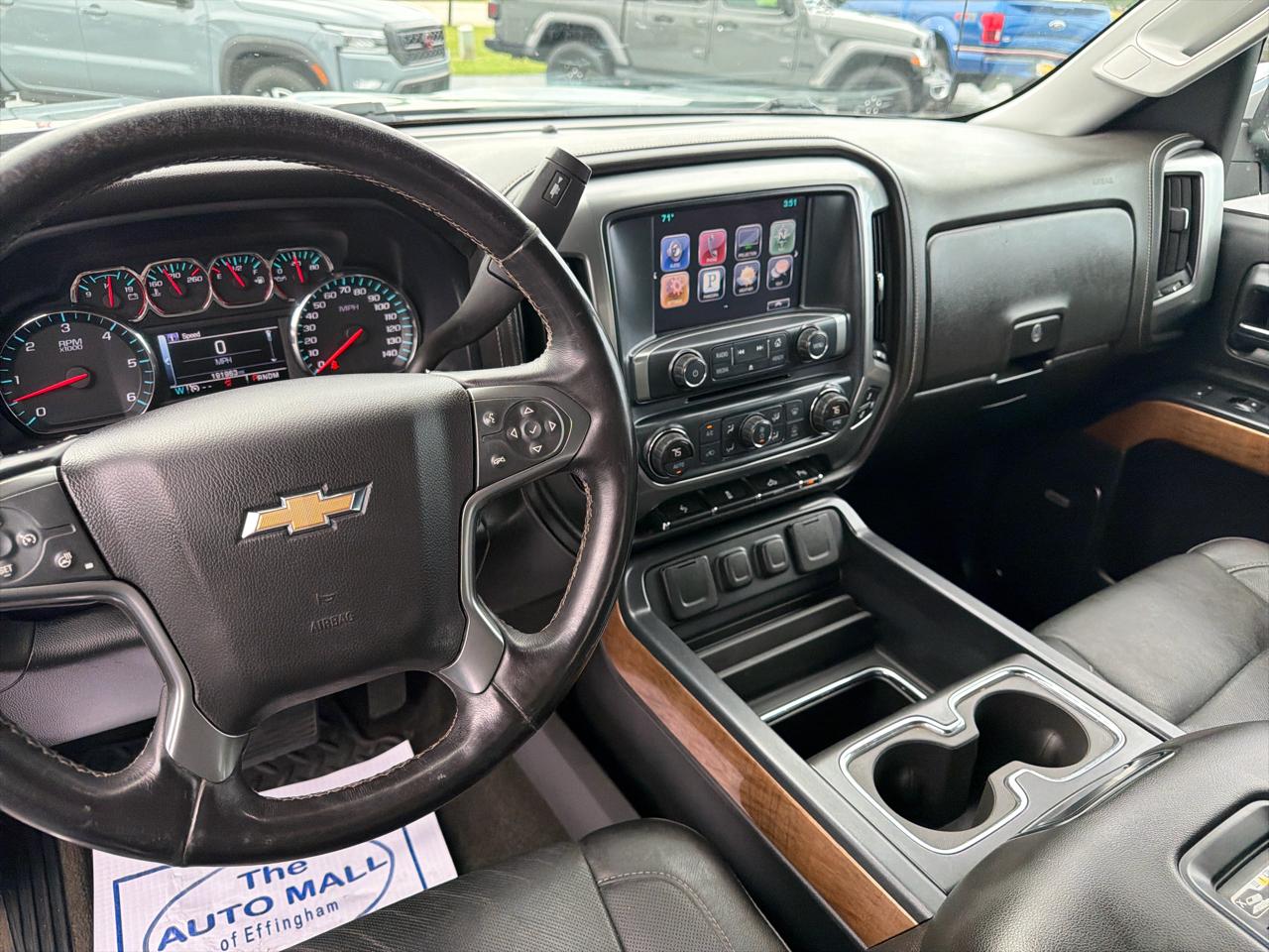 Chevrolet Silverado 1500 4WD Crew Cab 143.5" LTZ w/1LZ 2016