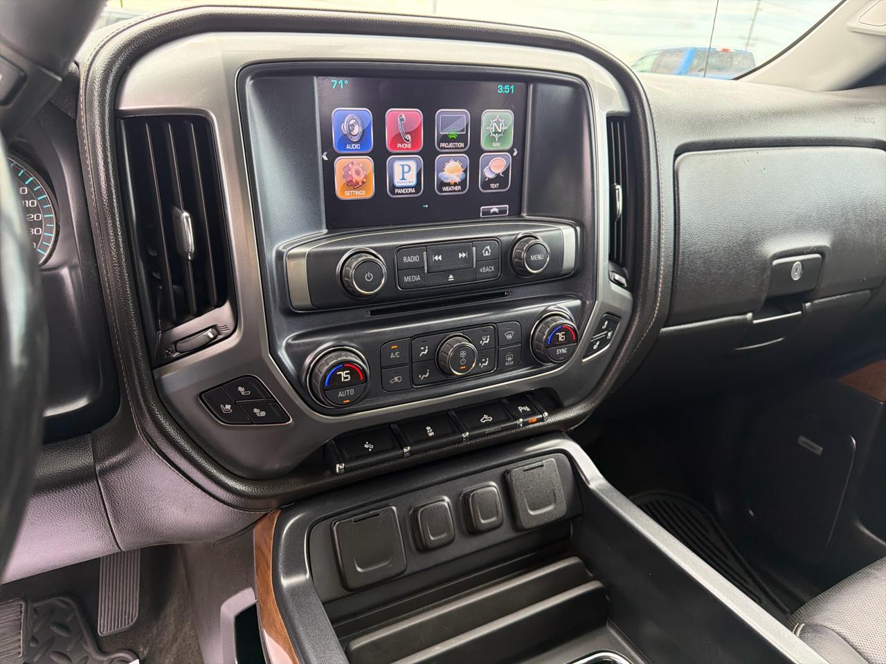 Chevrolet Silverado 1500 4WD Crew Cab 143.5" LTZ w/1LZ 2016
