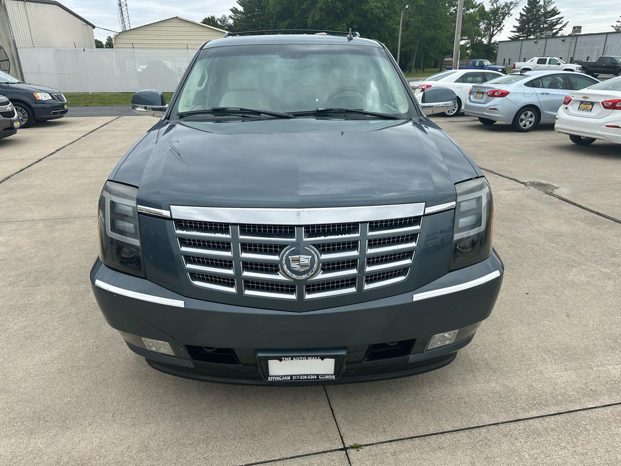 Cadillac Escalade AWD 4dr 2008