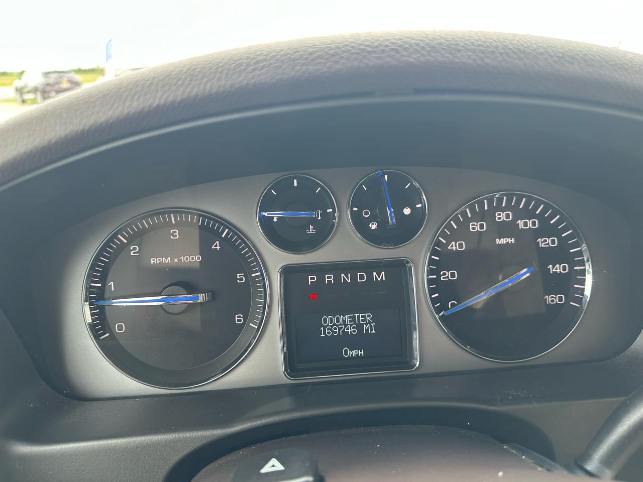 Cadillac Escalade AWD 4dr 2008