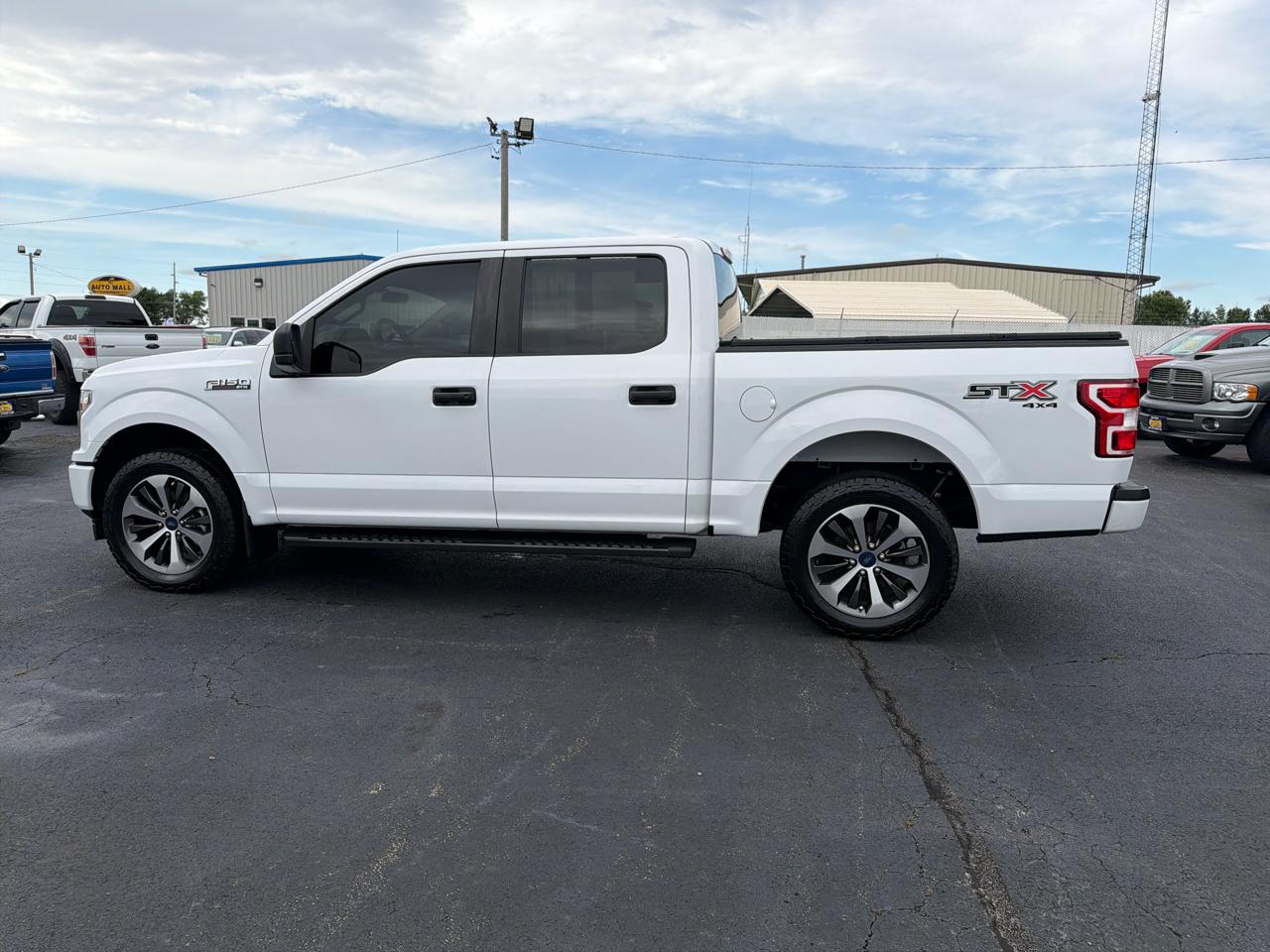 Ford F-150 4WD SuperCrew 145" XL 2020