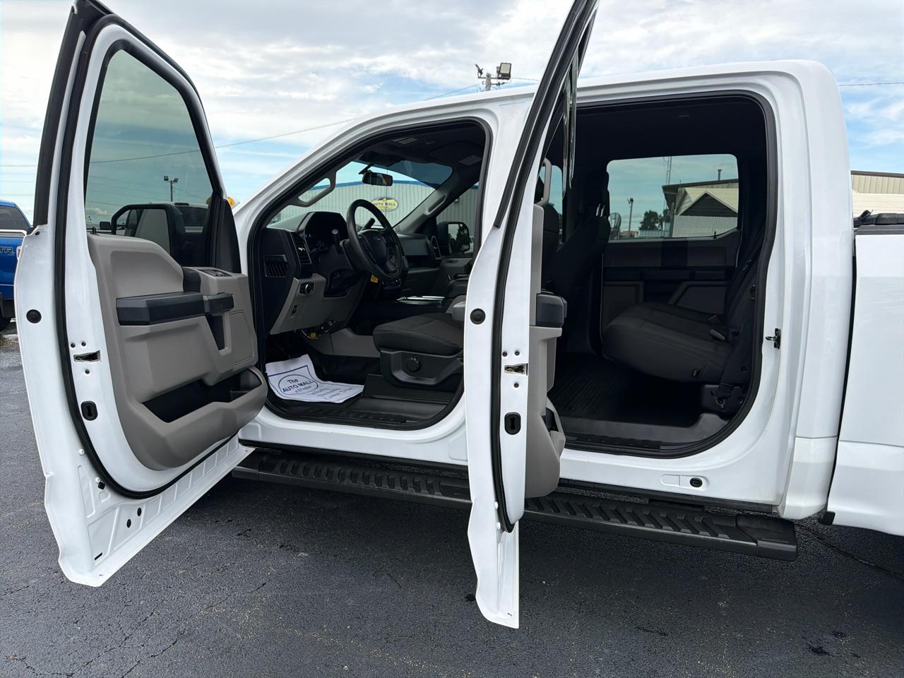 Ford F-150 4WD SuperCrew 145" XL 2020