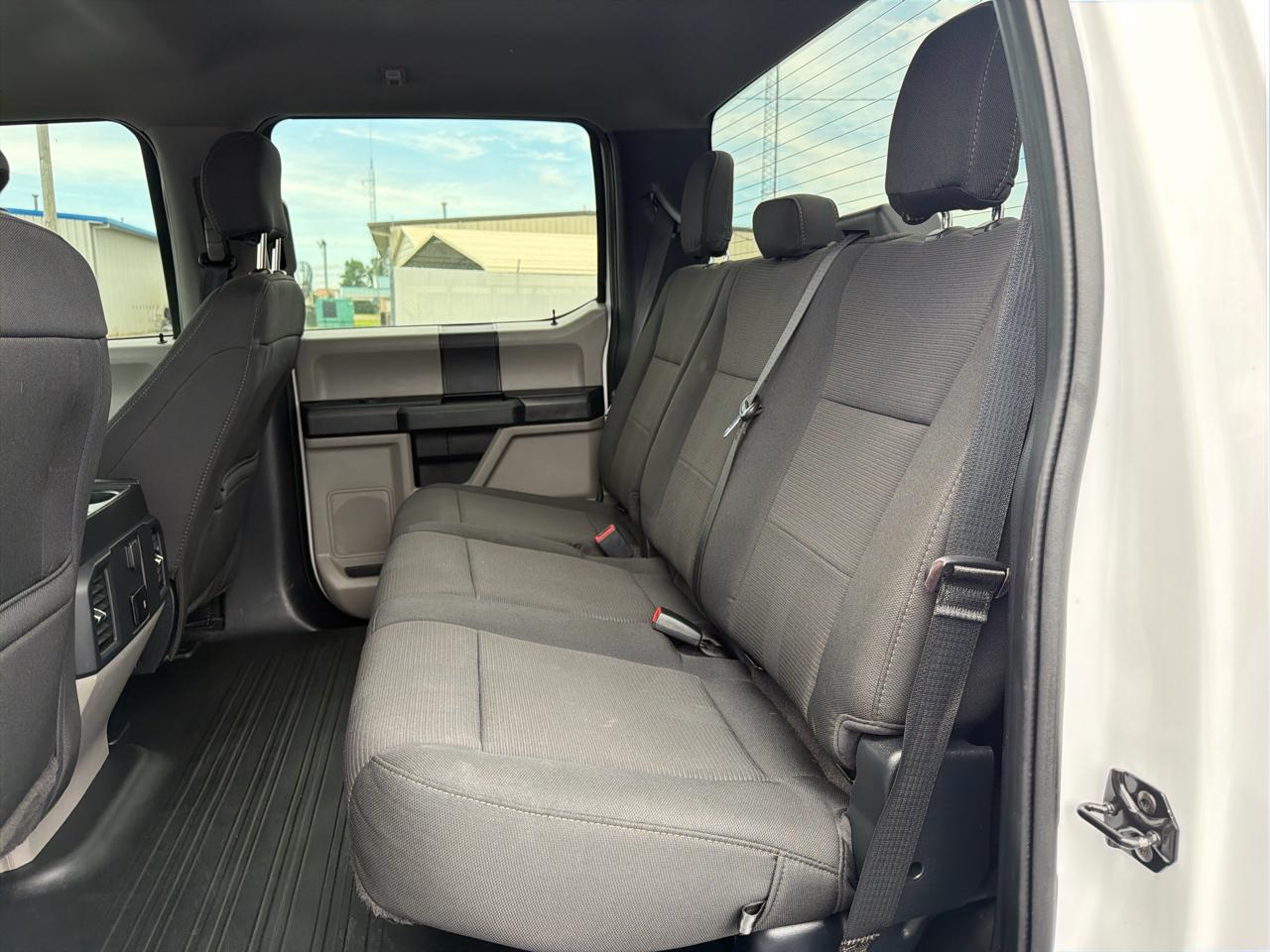 Ford F-150 4WD SuperCrew 145" XL 2020