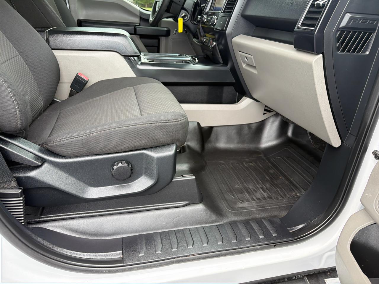 Ford F-150 4WD SuperCrew 145" XL 2020