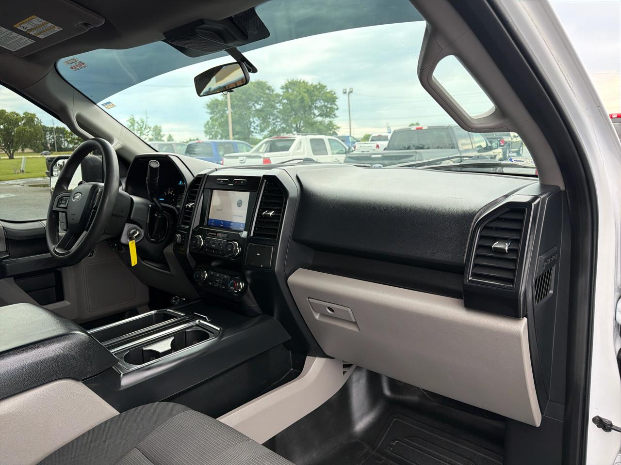 Ford F-150 4WD SuperCrew 145" XL 2020