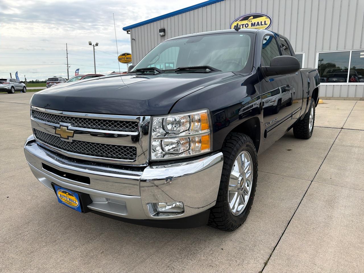 Chevrolet Silverado 1500 2WD Ext Cab 143.5" LT 2012