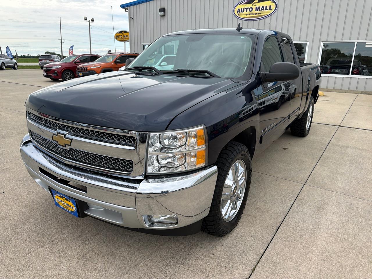Chevrolet Silverado 1500 2WD Ext Cab 143.5" LT 2012