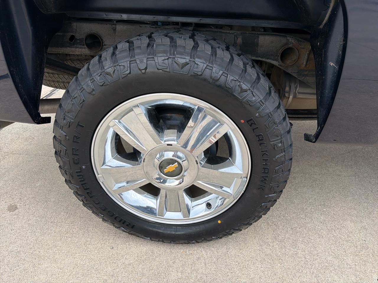Chevrolet Silverado 1500 2WD Ext Cab 143.5" LT 2012