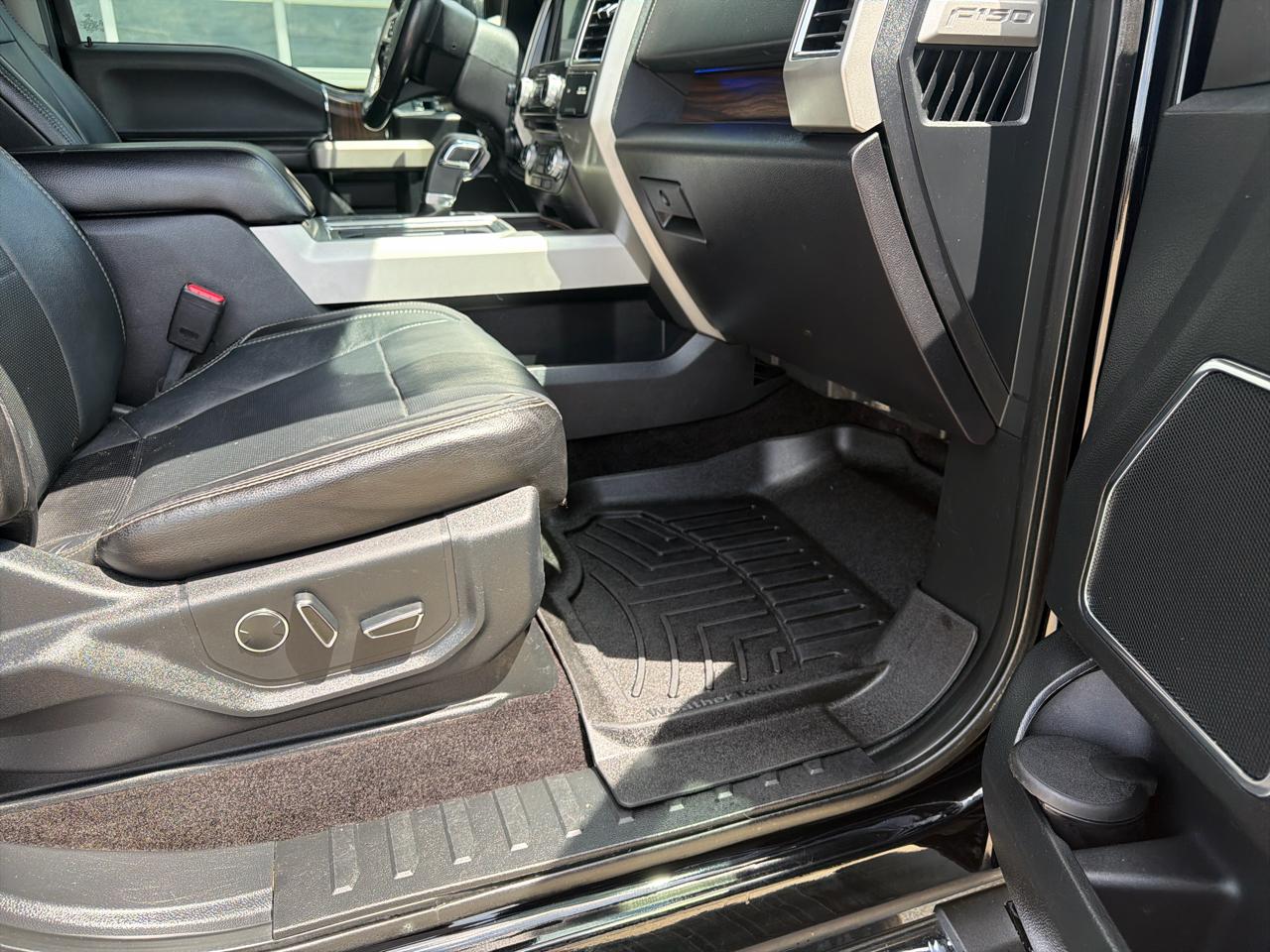 Ford F-150 Lariat SuperCrew 4WD 2017