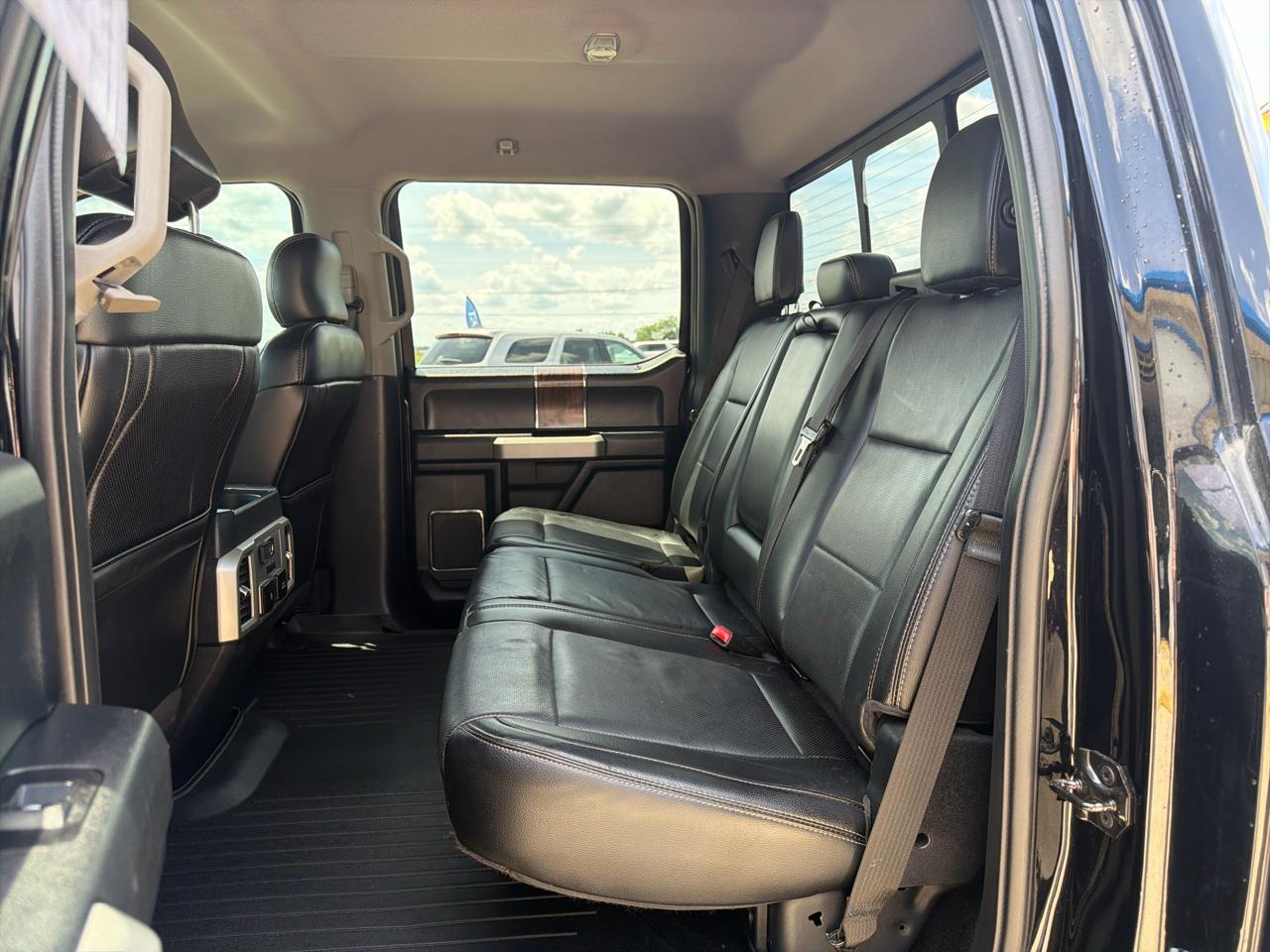 Ford F-150 Lariat SuperCrew 4WD 2017