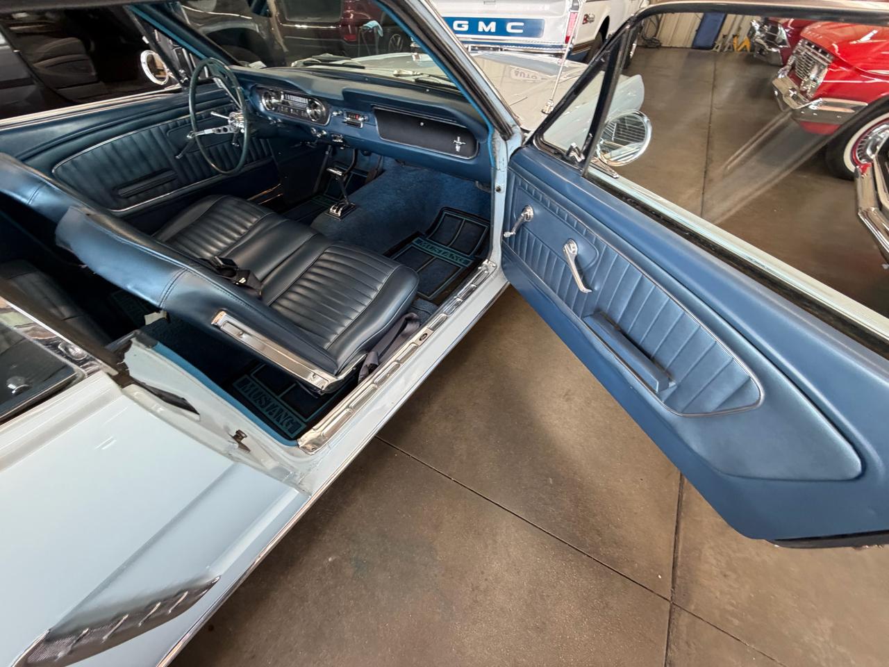 Ford Mustang 2dr Coupe 1965