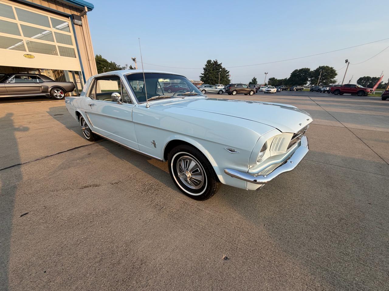Ford Mustang 2dr Coupe 1965