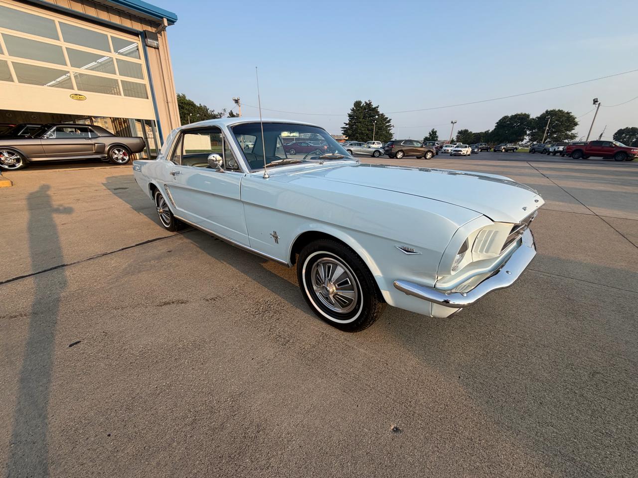 Ford Mustang 2dr Coupe 1965