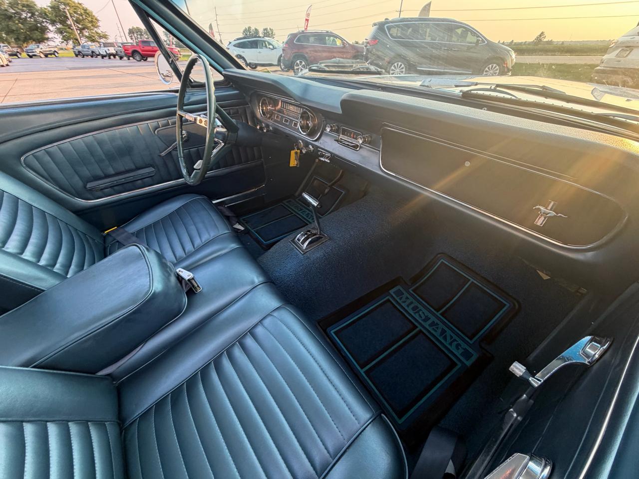 Ford Mustang 2dr Coupe 1965