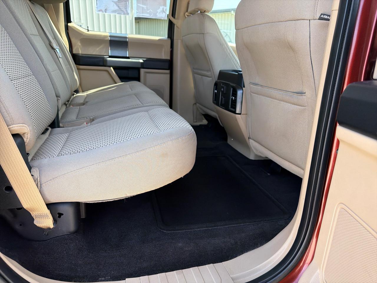 Ford F-150 4WD SuperCrew 145" XLT 2016