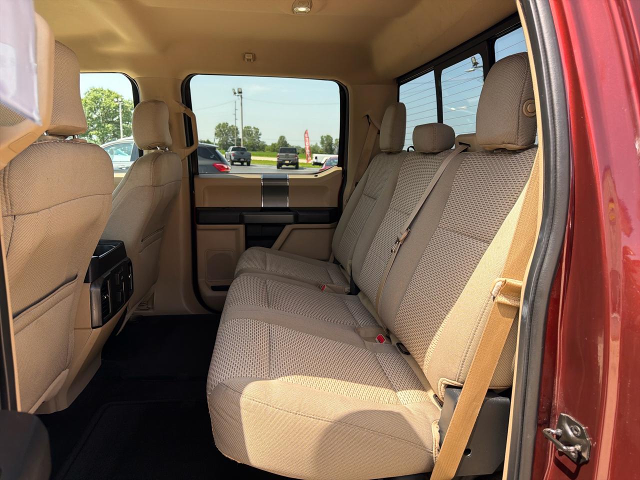 Ford F-150 4WD SuperCrew 145" XLT 2016